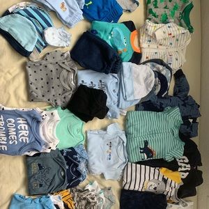 Baby clothes 0-3 months